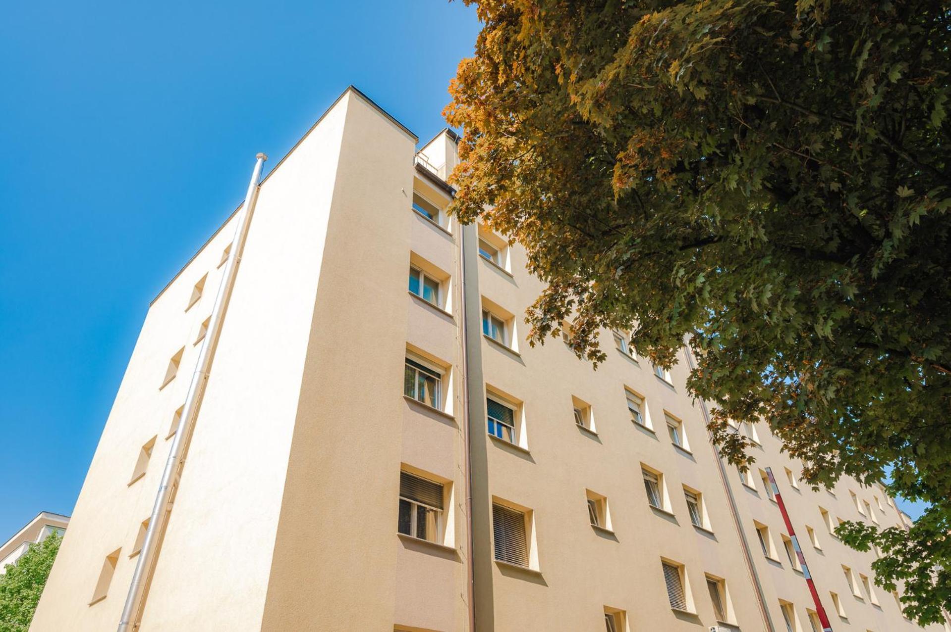 396 Apartment